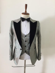 Men’s Gray Floral 3 piece tuxedo