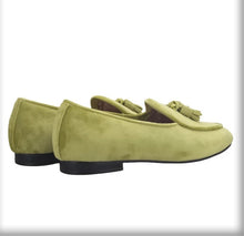 Men’s Tassel Green Velvet Loafers