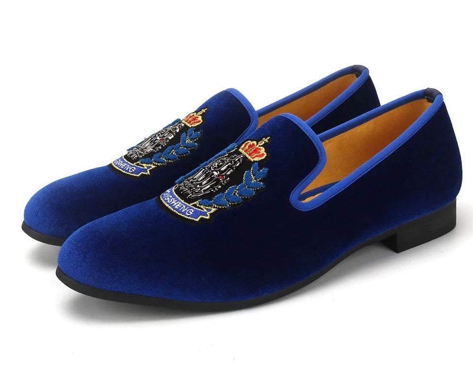 Men Blue Velvet  Embroidery Loafers
