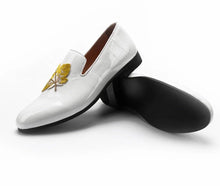 Men Black White Leather Leaves Embroidery Loafers